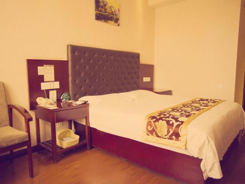 Greentree Inn Shanxi Yan An Luochuan Fuqian Street Express Hotel Exterior foto